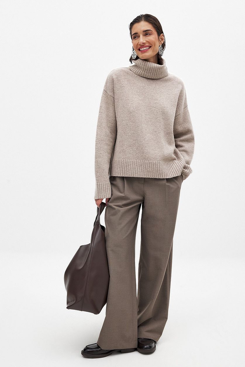 Aria Soft Turtleneck