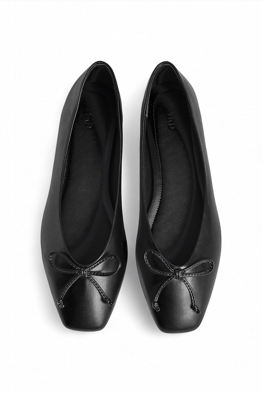 The Lune Ballerinas - Black