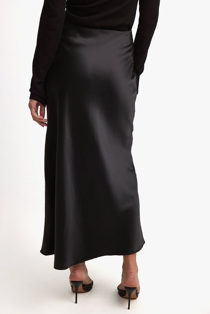 The Nalis Skirt - Black